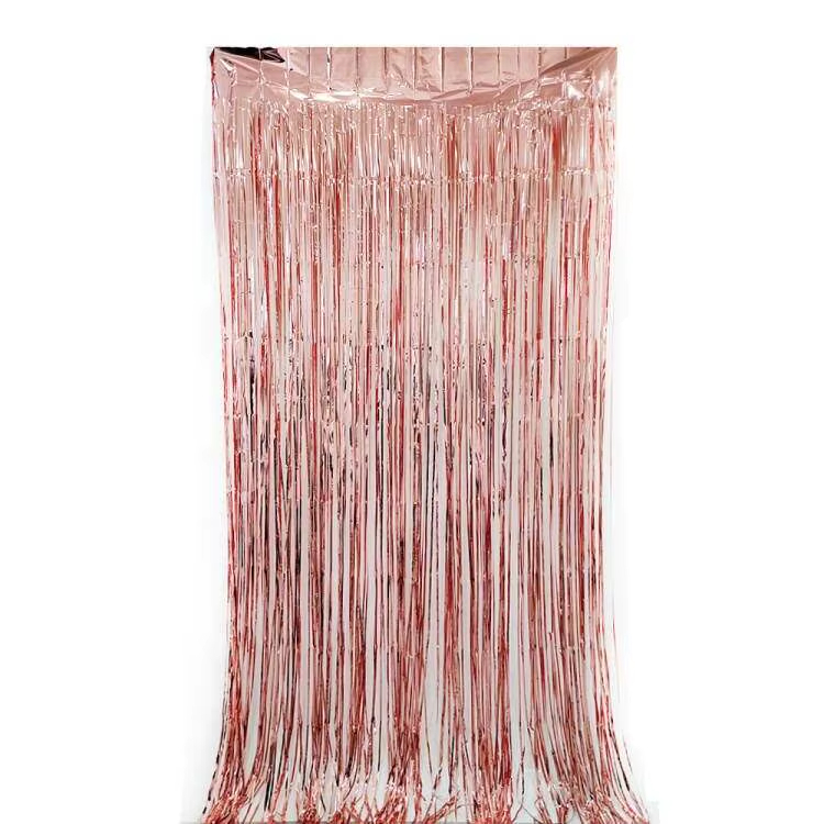 ROSE GOLD METALİK PÜSKÜLLÜ ARKA FON PERDESİ - 90X200 CM TREND PARTİ DEKORASYONU